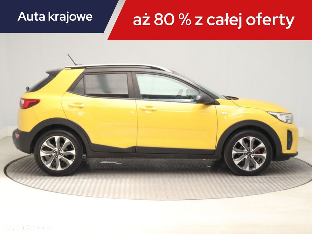 Kia Stonic - 8