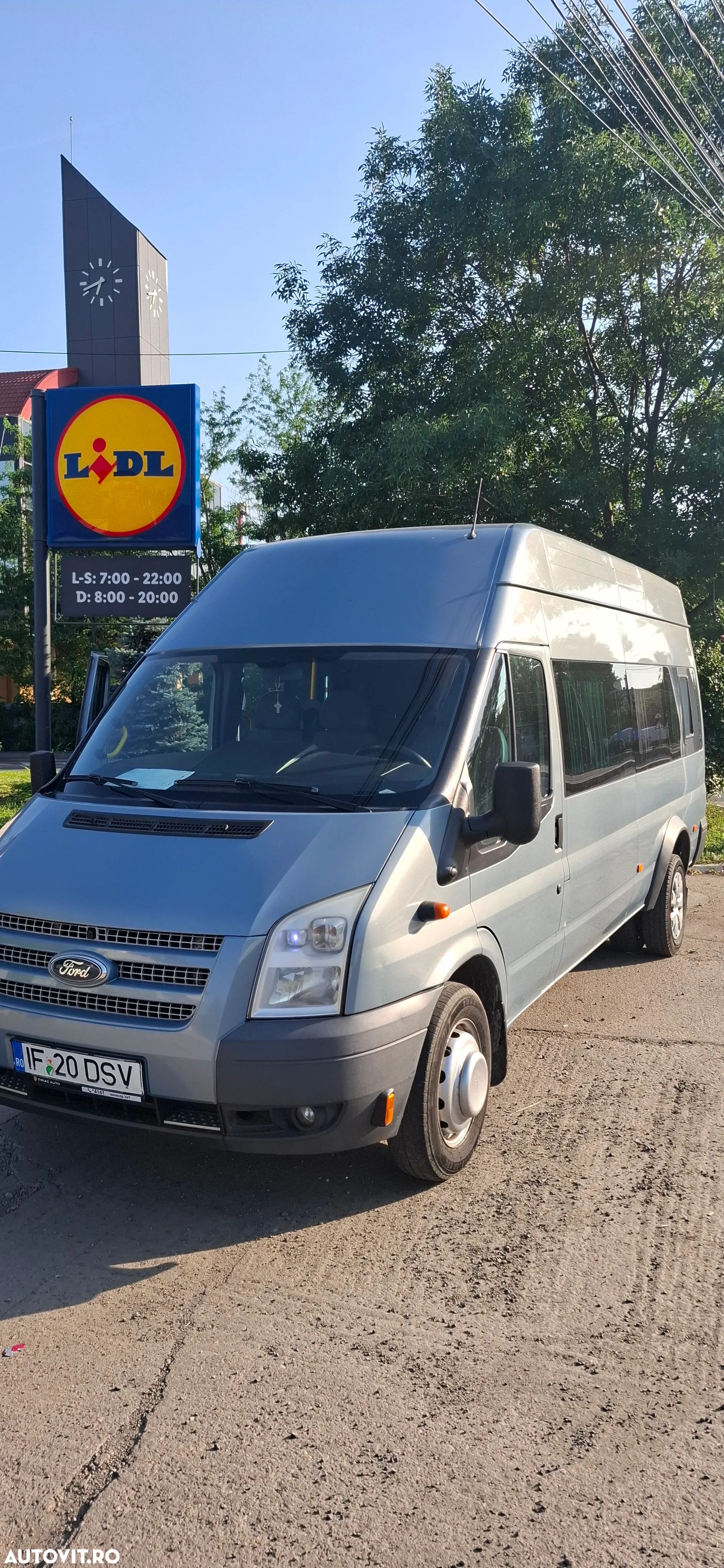 Mercedes-Benz Sprinter - 1