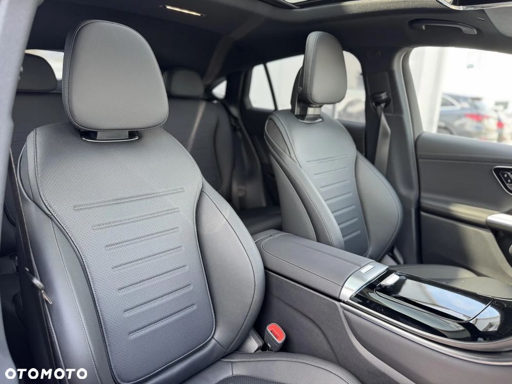 Mercedes-Benz GLC GLC-Coupe 300 d 4Matic 9G-TRONIC AMG Line Advanced - 12