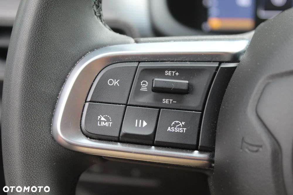 Jeep Avenger 1.2 GSE T3 Altitude FWD - 13