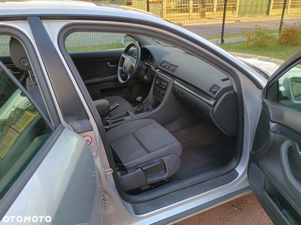 Audi A4 Limousine 2 - 17