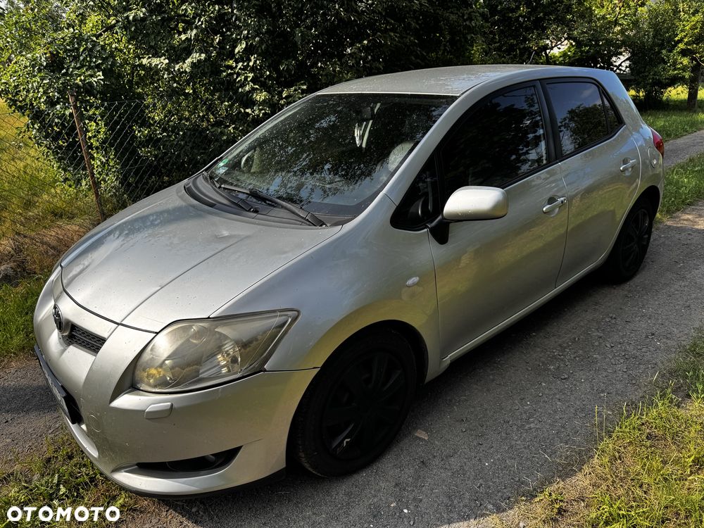 Toyota Auris - 3