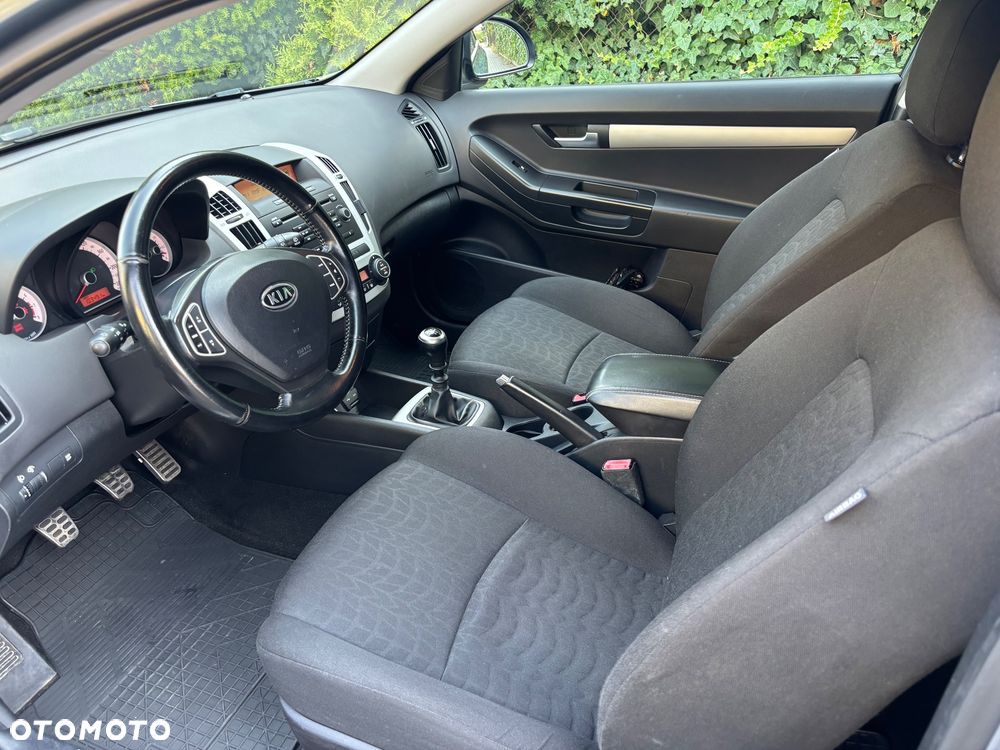 Kia Ceed ver-1-4-cvvt-isg-attract - 10