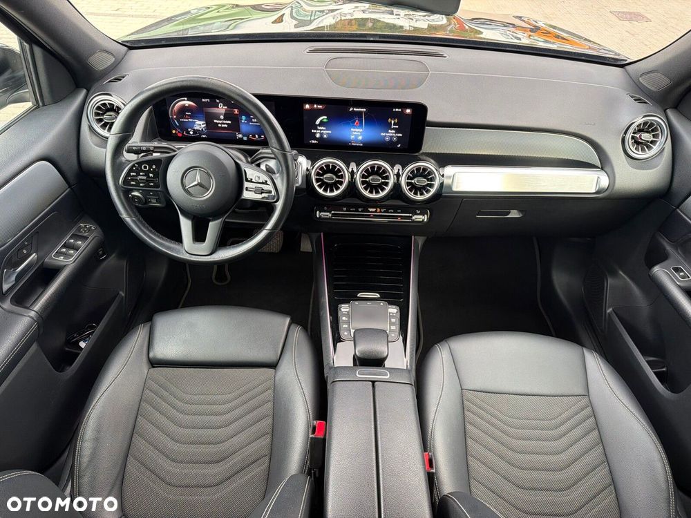 Mercedes-Benz GLB - 19