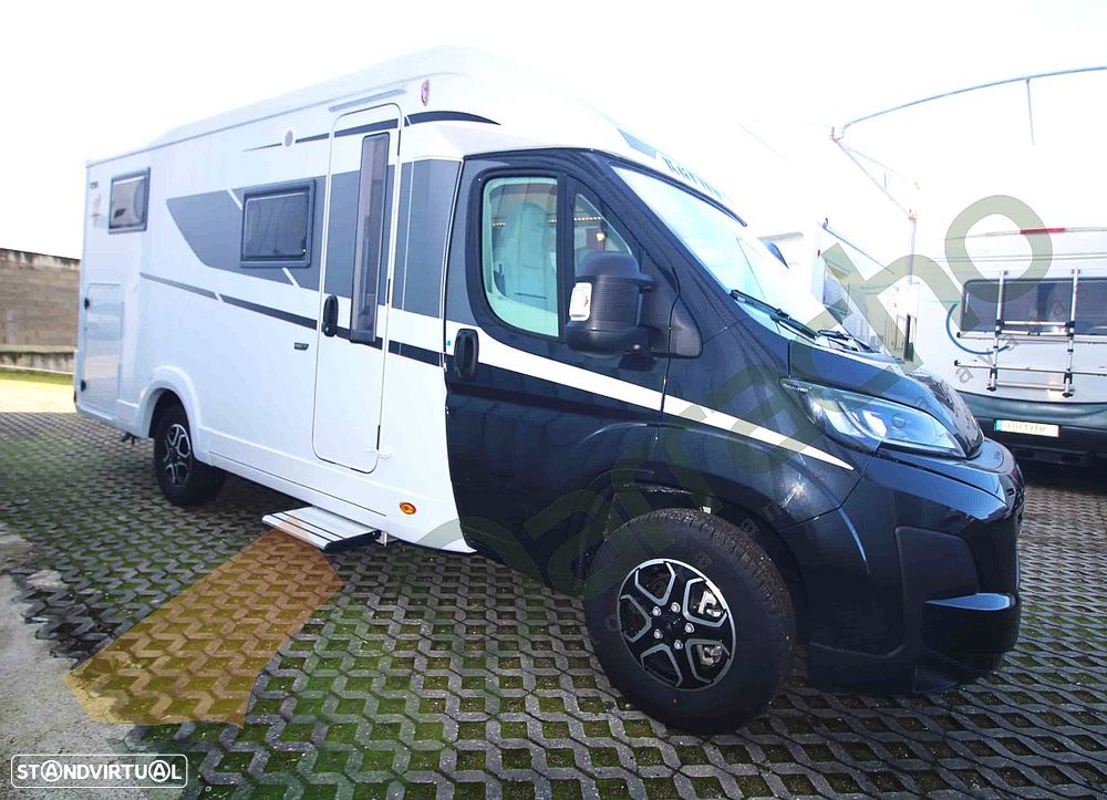 Rapido Serie C 55 Night Edition - 6