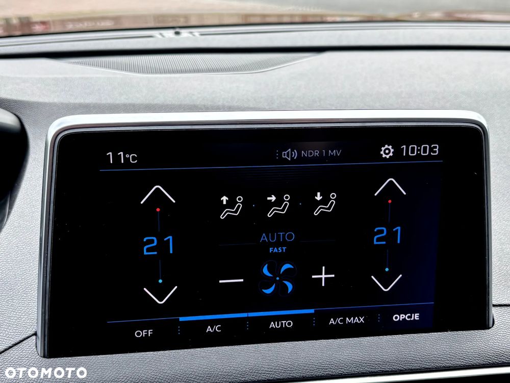 Peugeot 3008 THP 165 EAT6 Stop & Start Allure - 22