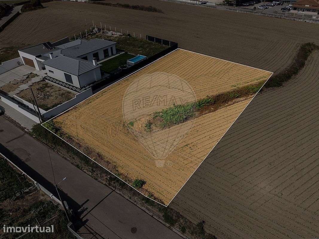 Terreno  para venda - Grande imagem: 2/16