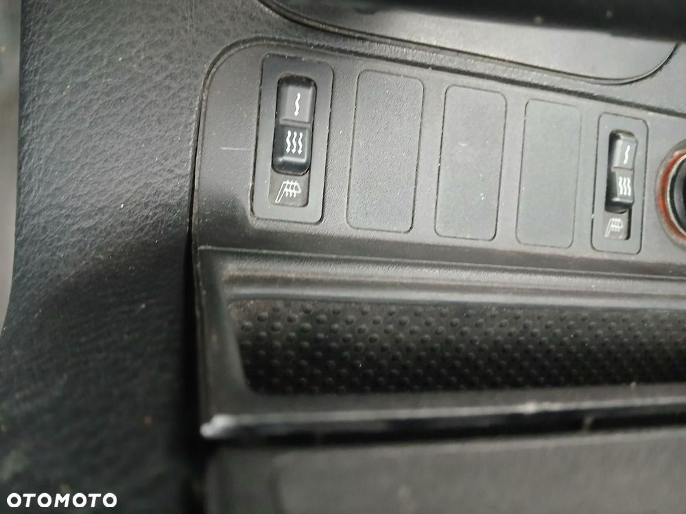 BMW Seria 3 - 14