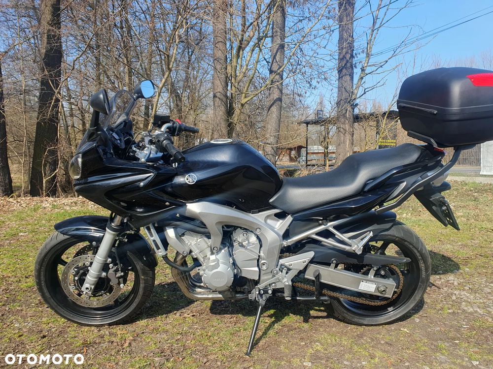 Yamaha FZ6 - 4