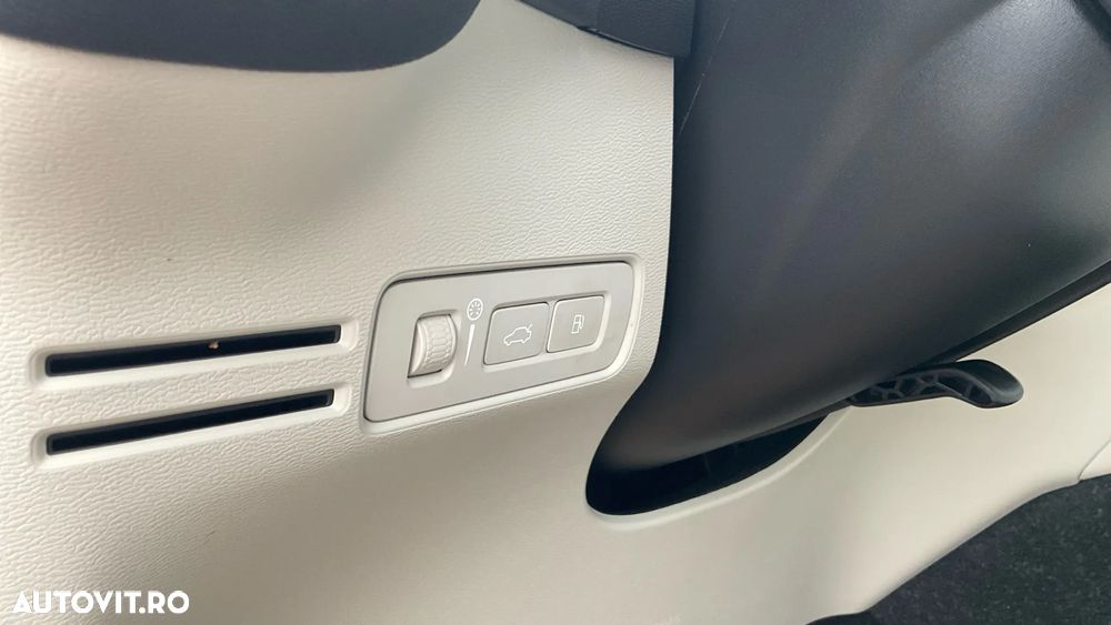VOLVO XC40 2022 — imagine 20