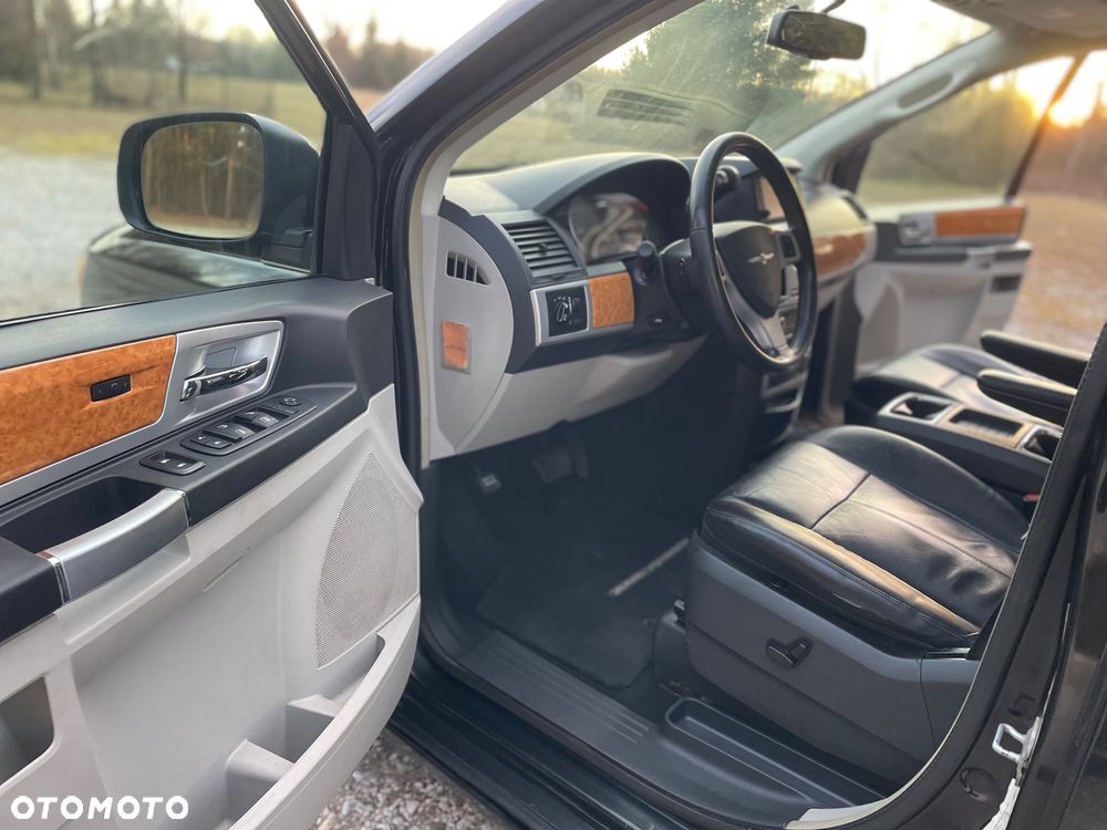 Chrysler Grand Voyager 3.8 Automatik Limited - 17