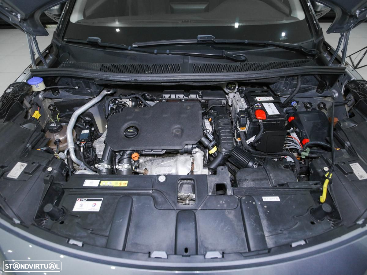 Peugeot 5008 1.5 BlueHDi Allure EAT8 - 13