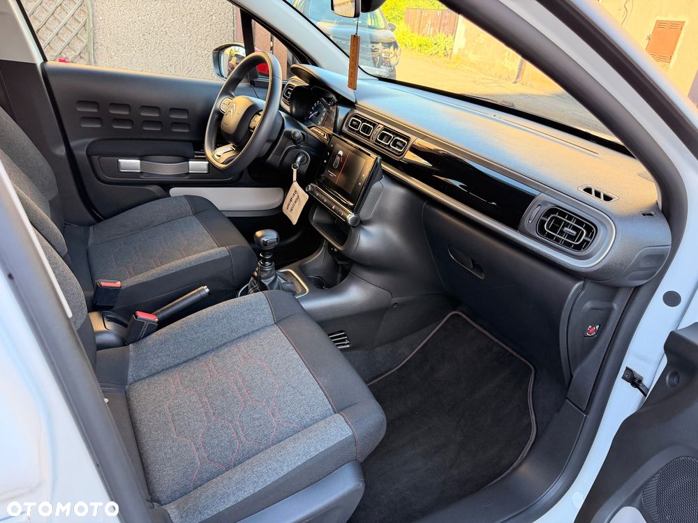 Citroën C3 1.2 PureTech Shine - 12
