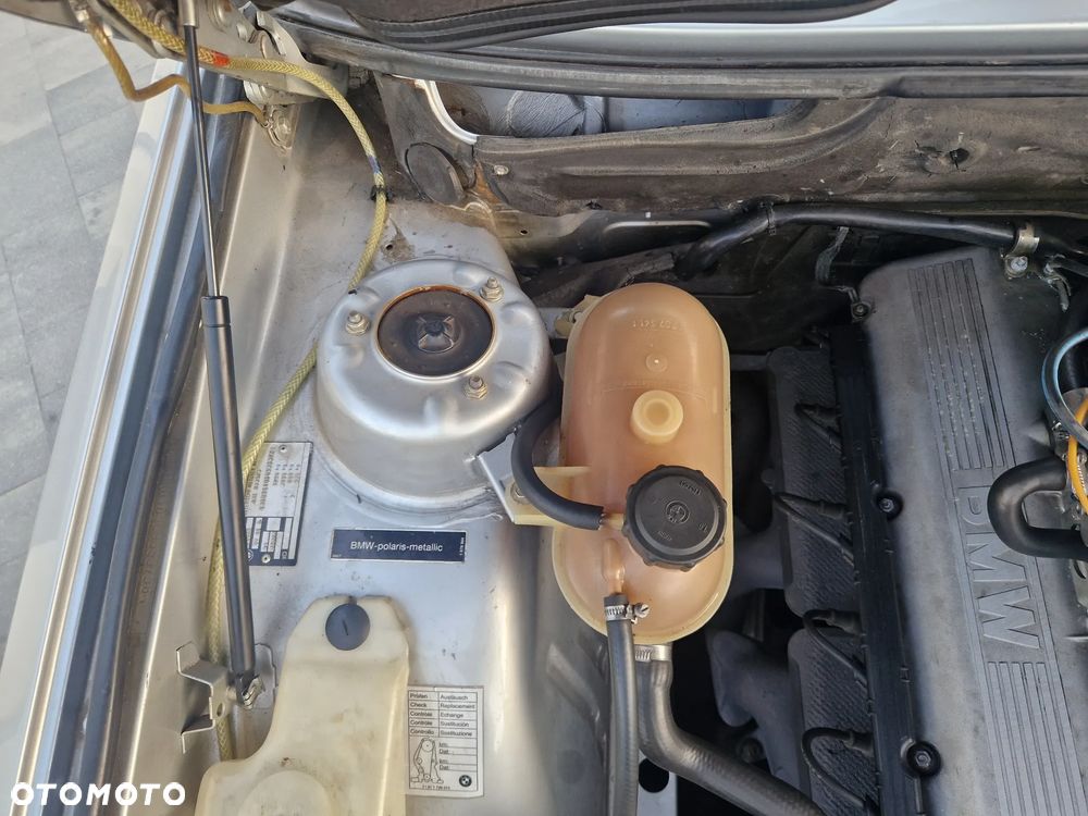 BMW Seria 5 - 35
