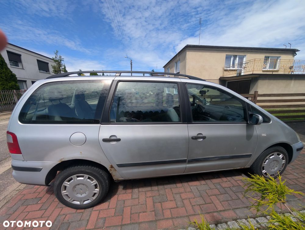 Ford Galaxy 2.0 - 13
