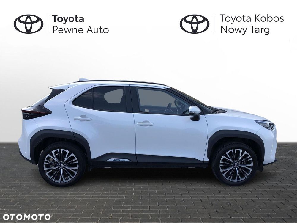 Toyota Yaris Cross Hybrid 1.5 Executive AWD - 4