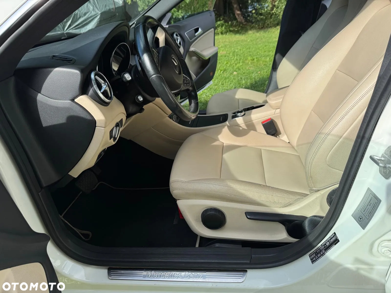 Mercedes-Benz CLA 200 7G-DCT - 14