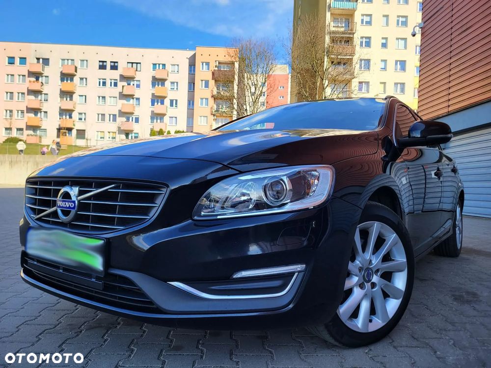 Volvo V60 D4 Momentum - 4