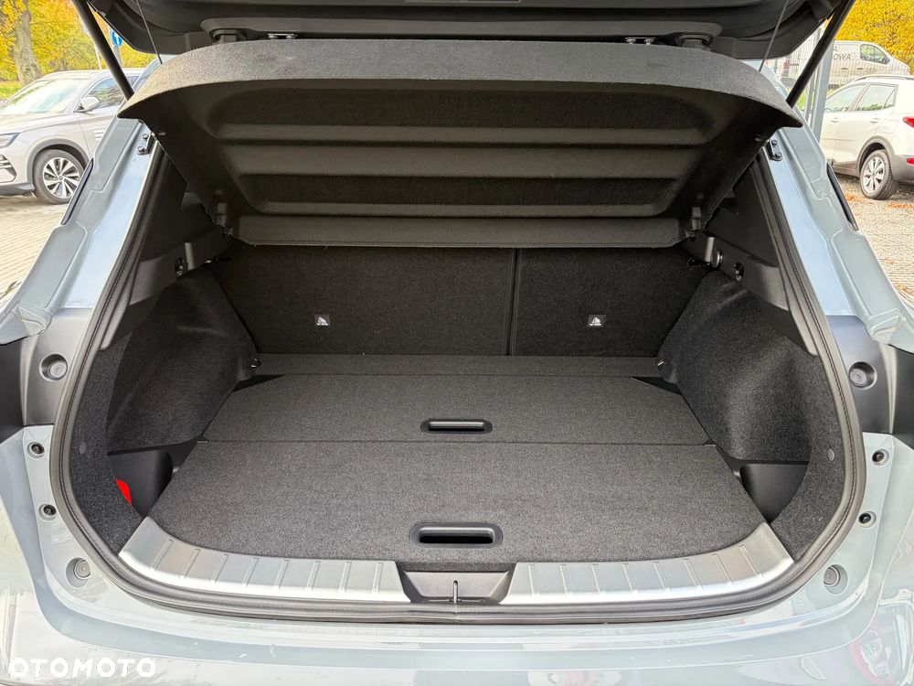 Nissan Qashqai 1.3 DIG-T mHEV N-Connecta Xtronic - 18