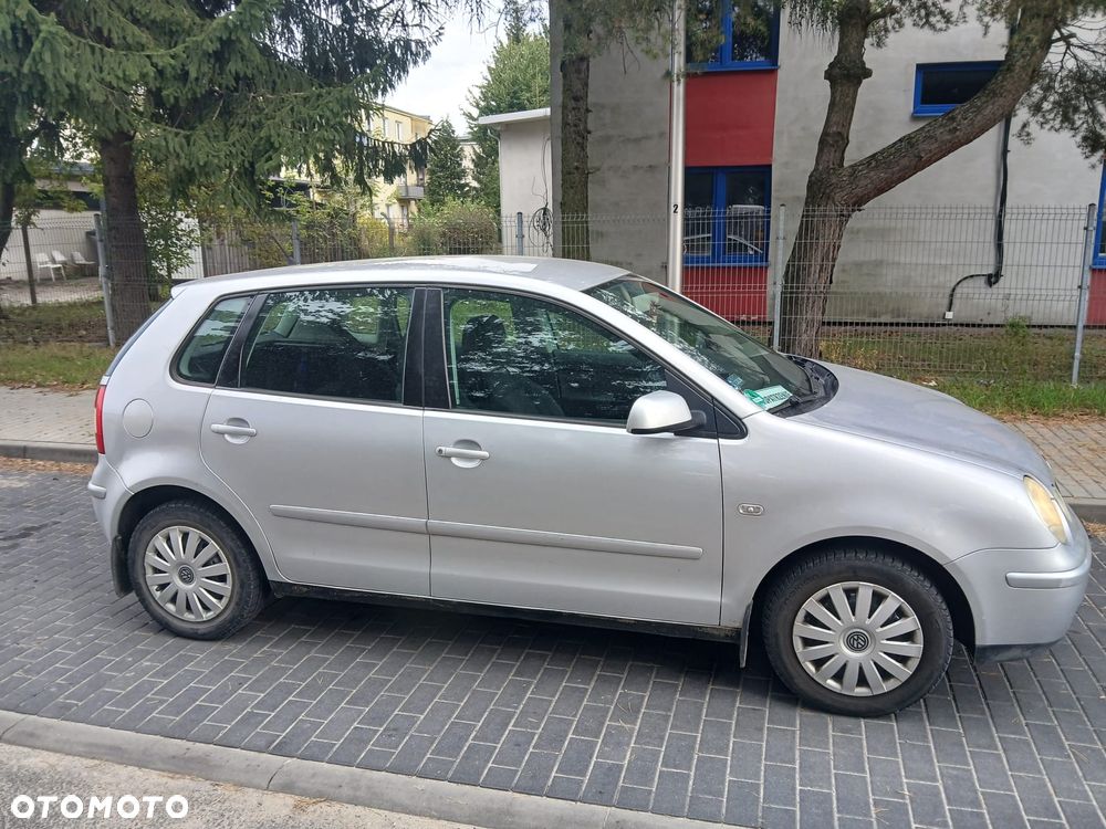 Volkswagen Polo 1.4 16V Fun - 2