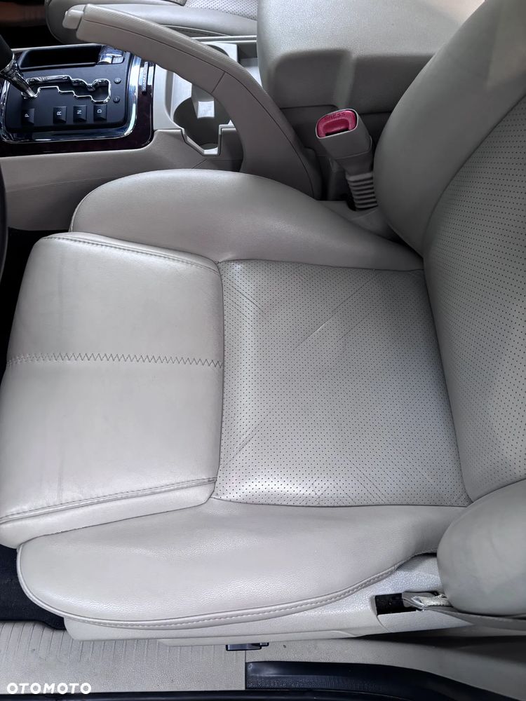 Jeep Commander 3.0 CRD Limited - 11