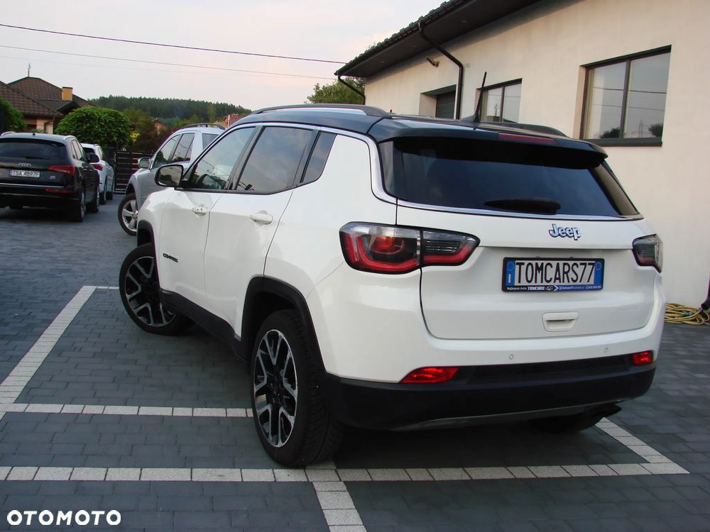 Jeep Compass - 16