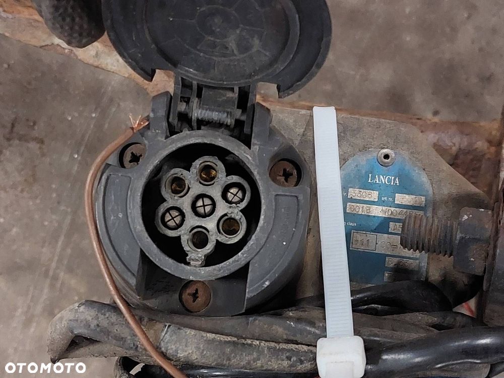 HAK HOLOWNICZY + TABLICZKA + WIĄZKA LANCIA LYBRA I KOMBI - 3