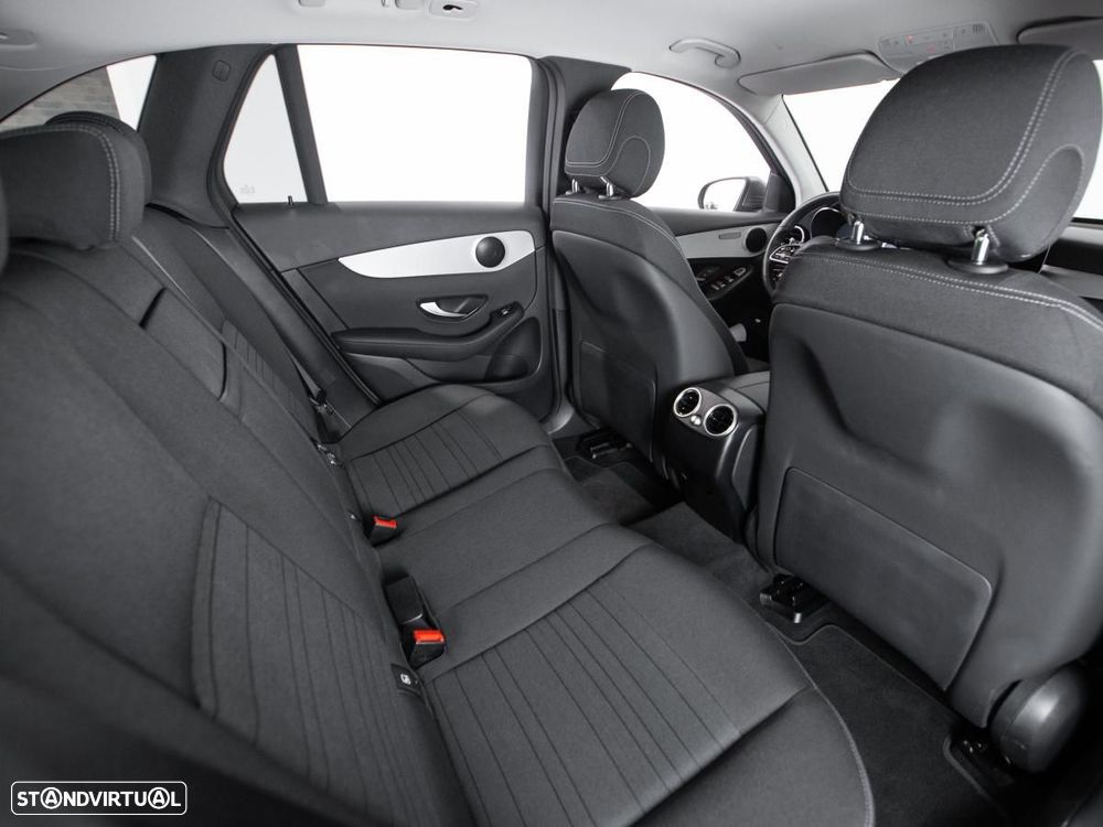 Mercedes-Benz GLC 300 de 4Matic - 10