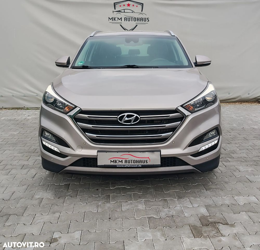 Hyundai Tucson 2.0 CRDI 4WD Automatik Style - 2