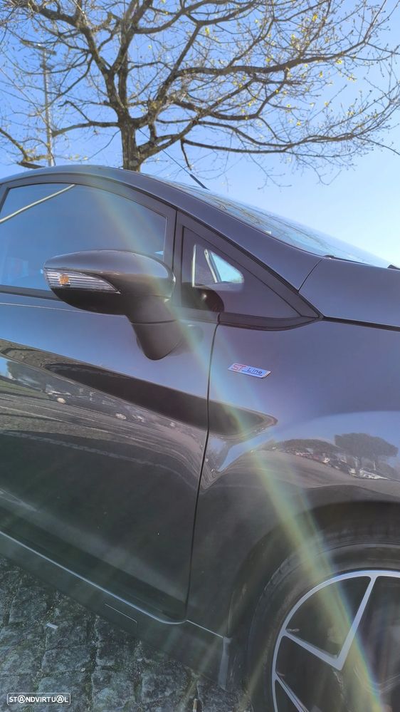 Ford Fiesta 1.5 TDCi S&S ST-LINE - 11