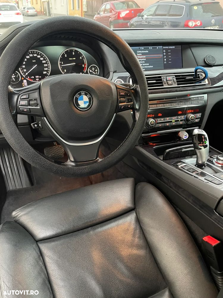 BMW Seria 7 730d - 9