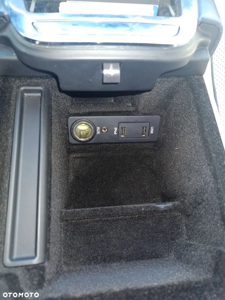 Jaguar XJ 5.0 V8 Premium Luxury - 25