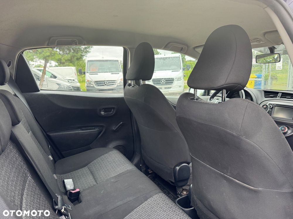 Toyota Yaris 1.4 D-4D Comfort - 11
