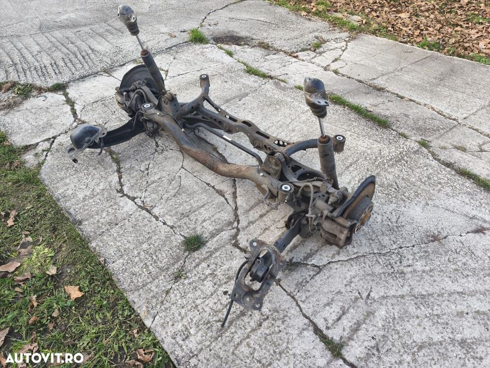 Punte spate  Volkswagen Passat B6 2005-2010 - 8