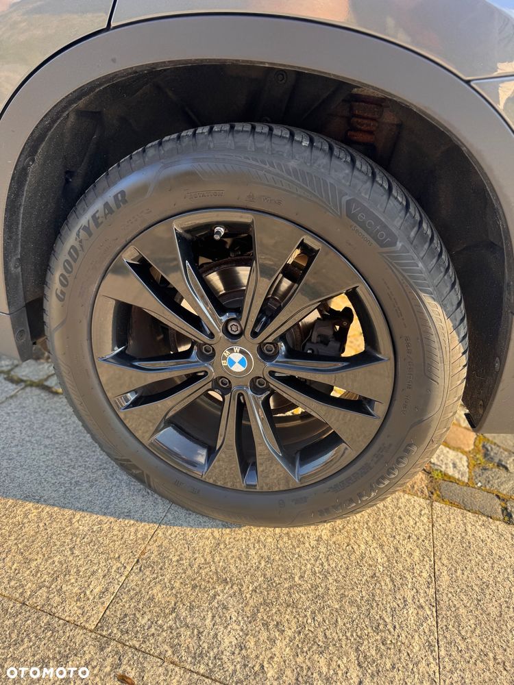 BMW X1 sDrive18i - 7