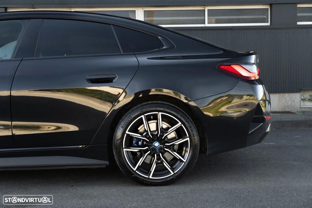 BMW i4 - 59