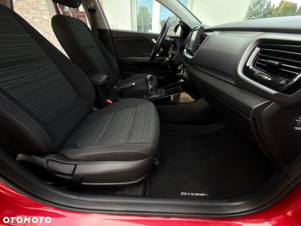 Kia Stonic - 15