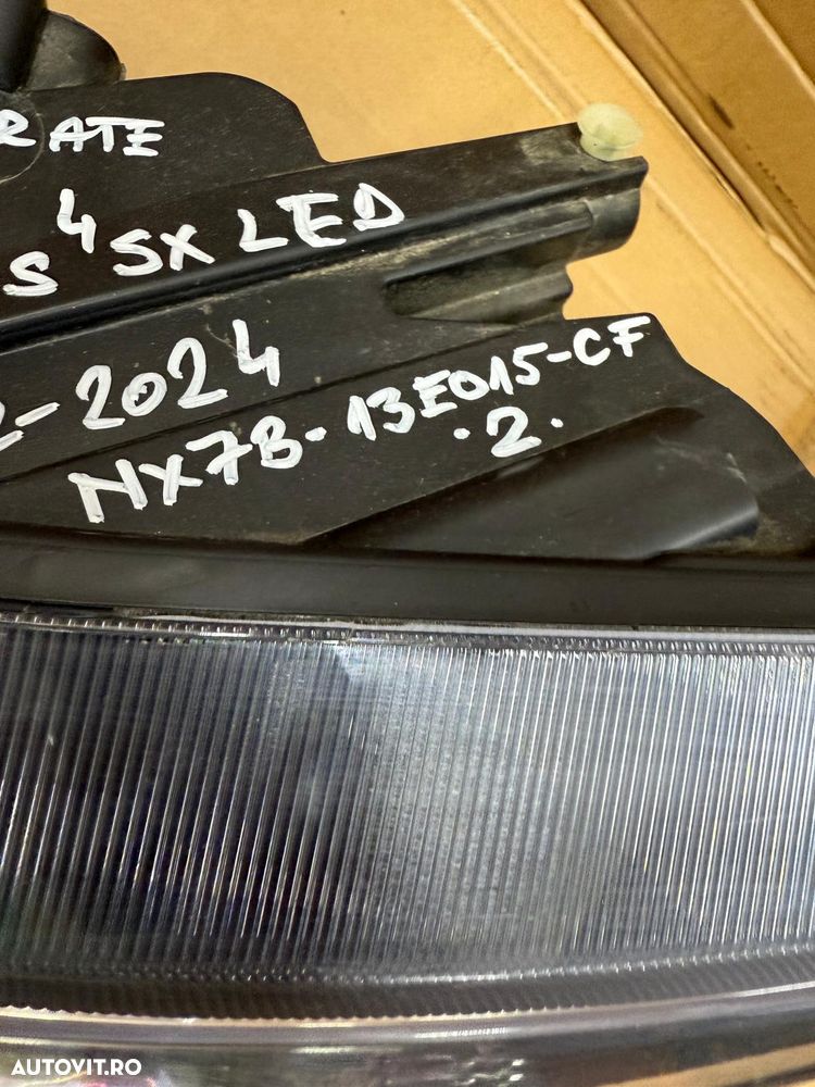 Far stanga full led FORD FOCUS 4 an 2022-2024 cod NX7B-13E015-CF a avut 2 prinderi fisurate si lipite - 8
