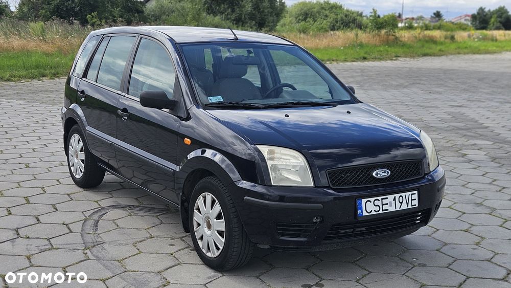 Ford Fusion - 1