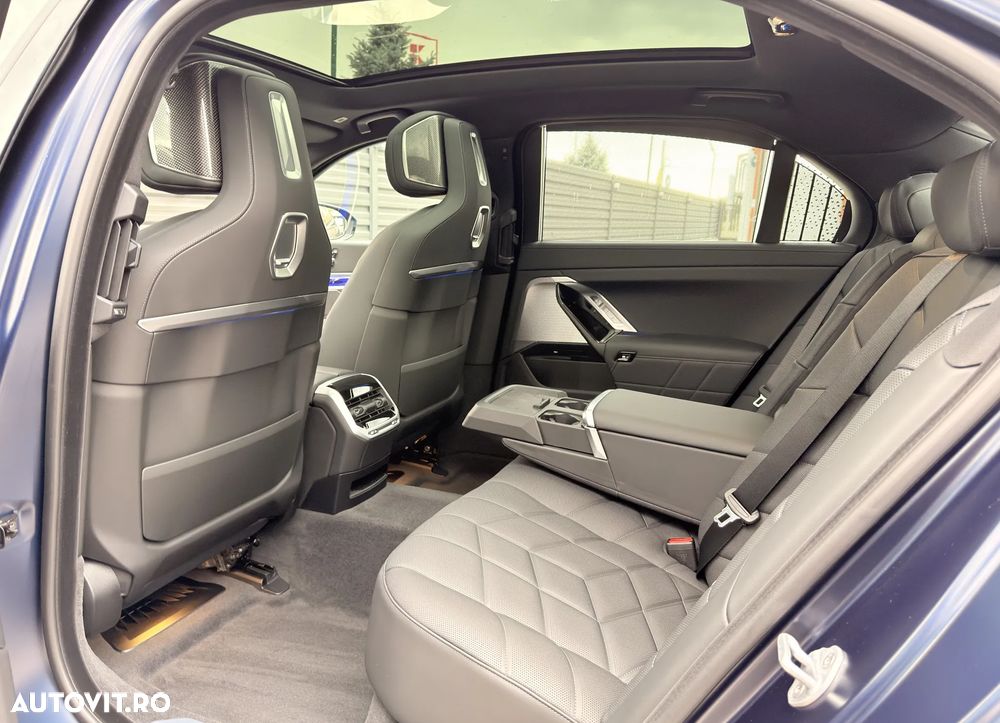BMW Seria 7 - 9