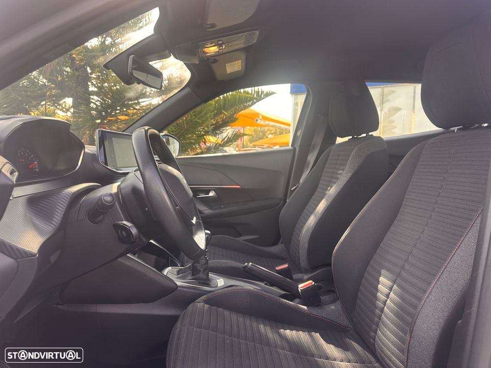 Peugeot 2008 1.2 PureTech Active Pack - 19