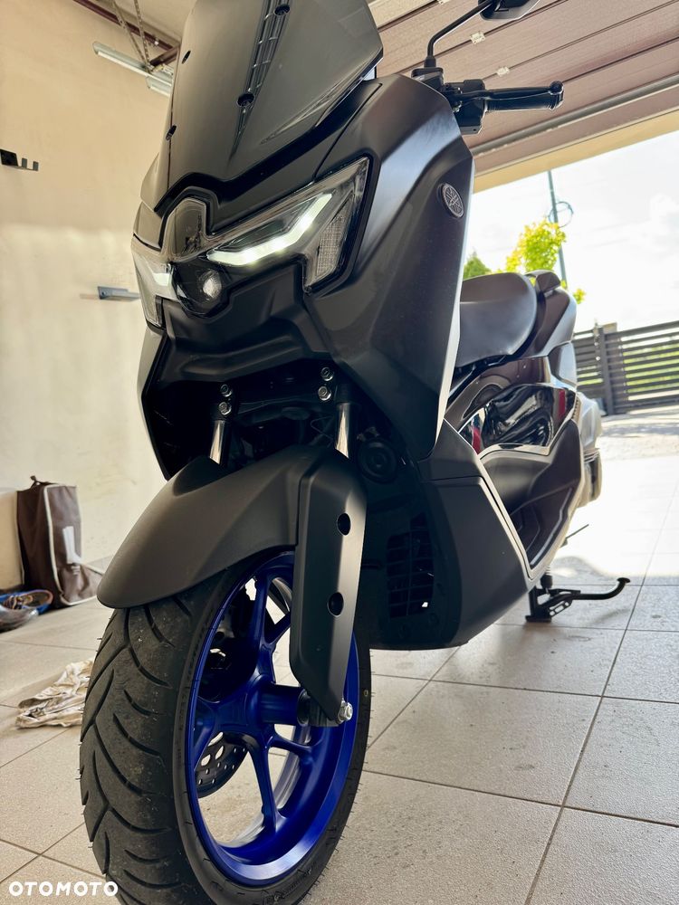 Yamaha NMAX - 7