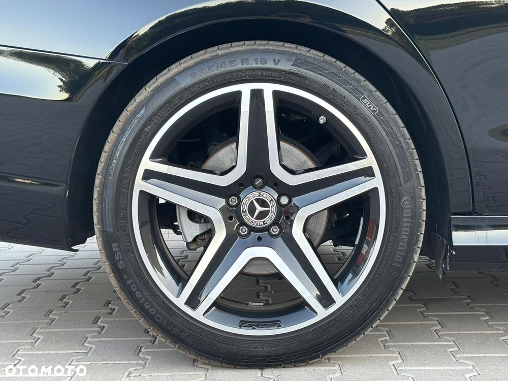 Mercedes-Benz Klasa E - 9