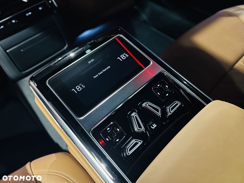 Audi S8 TFSI quattro tiptronic - 27