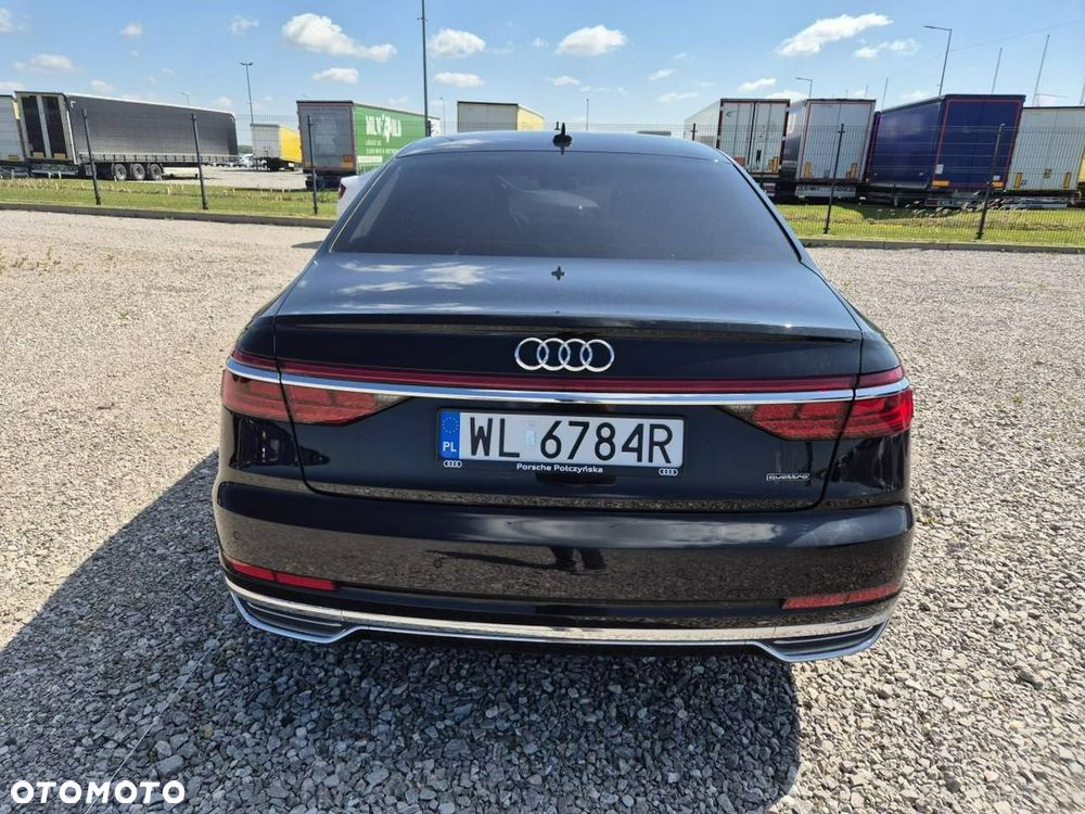Audi A8 - 5