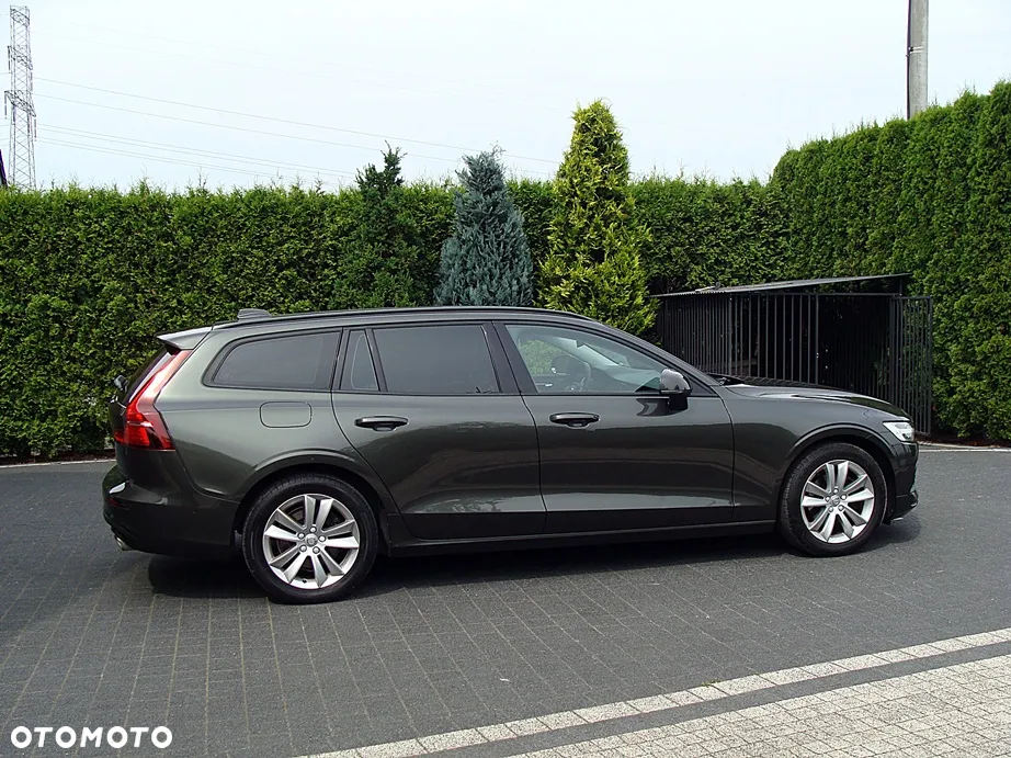 Volvo V60 D3 Momentum Pro - 4