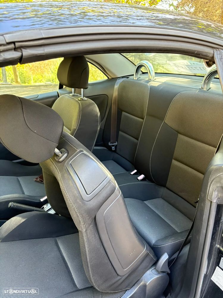 Peugeot 207 CC 1.6 16V - 11
