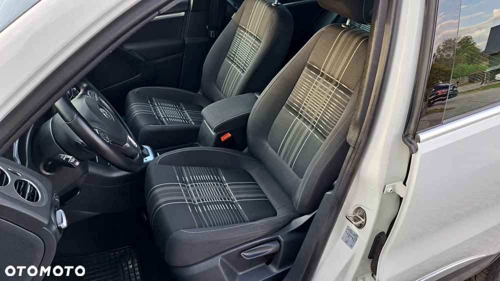 Volkswagen Tiguan 2.0 TDI SCR 4MOTION BlueMotion Technology DSG Lounge Sport & Style - 21