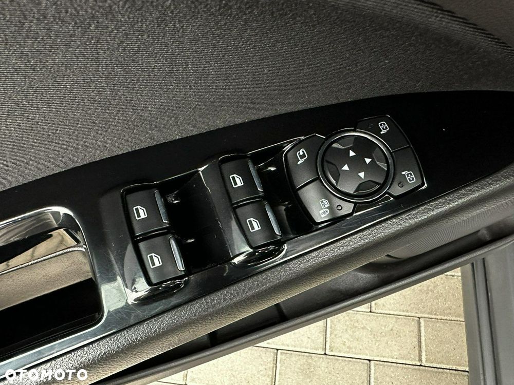 Ford Mondeo SW 2.0 TDCi Ambiente - 16