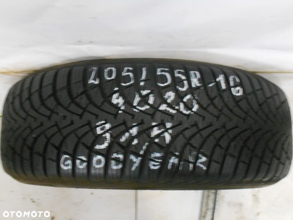 OPONA POJEDYNKA  205/55R16 GOODYEAR ULTRAGRIP 9+ DOT 4020 8.6MM - 1